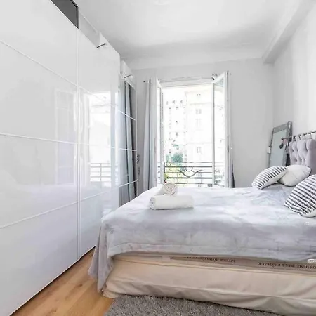 сentre 3 Pieces 80m2 Ac * ニース